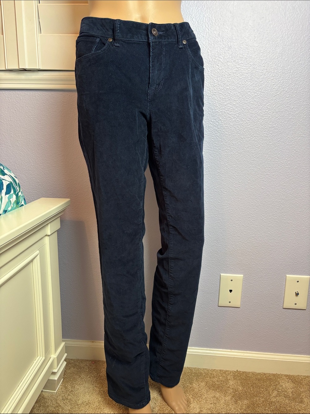Sonoma Women's Dark Navy Straight Leg Jeans